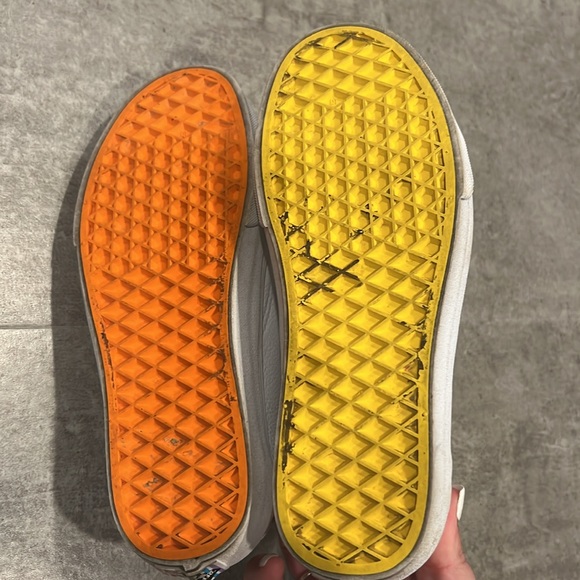 VANS X FLOUR SHOP by Amirah Kassem Rainbow Sneakers Women's 6.0 - Picture 5 of 9